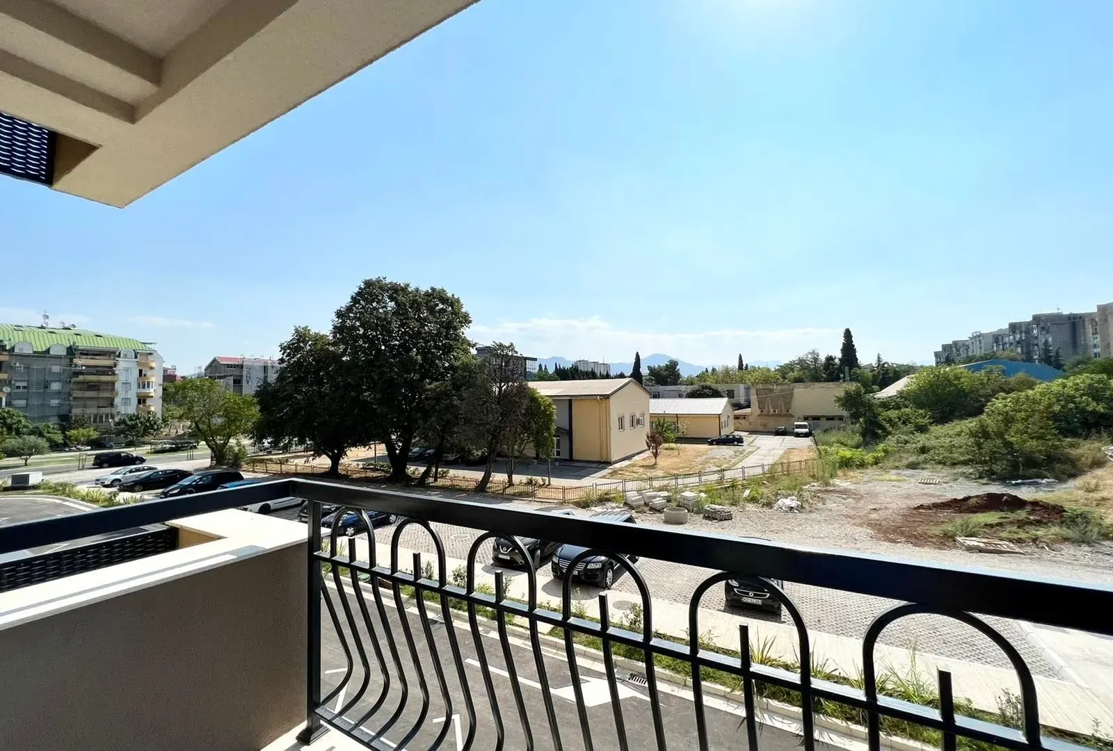 Izdavanje, dvosoban stan, 70m², Ljubović, Podgorica