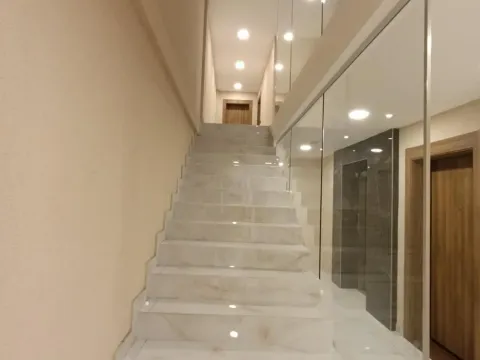 Prodaja, trosoban stan, 70m², Zemun Meandri, Zemun Sve Podlokacije - image 4