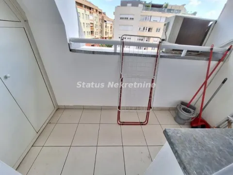 Izdavanje, dvosoban stan, 43m², Centar, Novi Sad - image 10