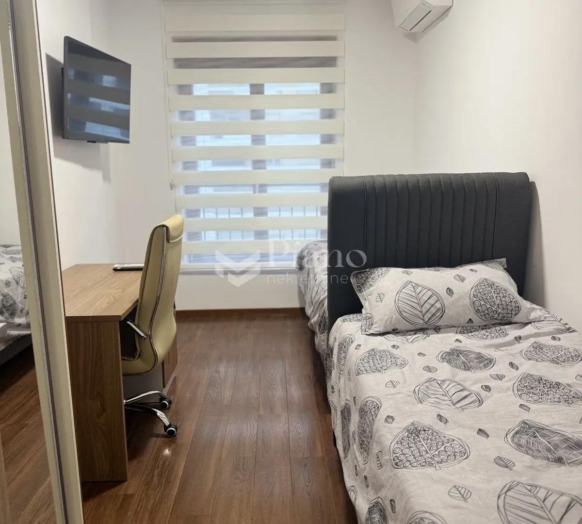 Rent, two bedroom apartment, 72m², City Kvart, Podgorica