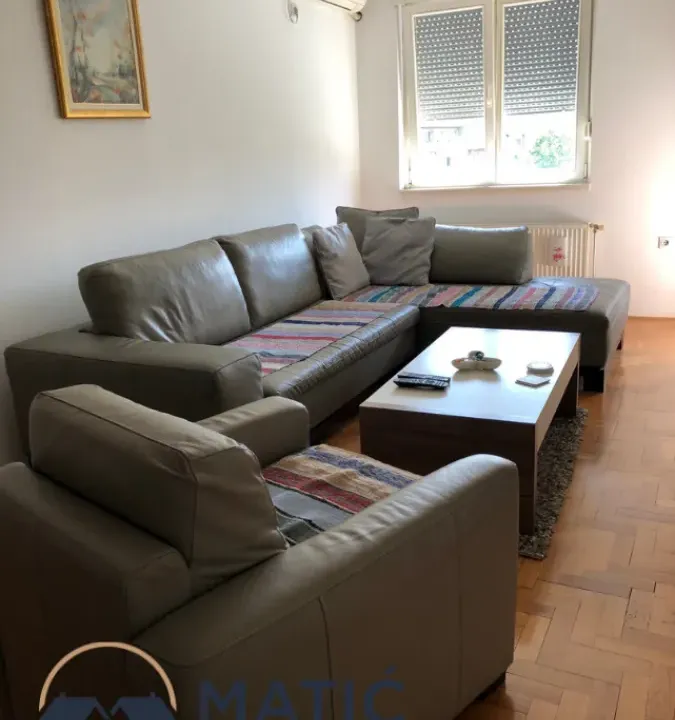 Izdavanje, dvosoban stan, 51m², Grbavica, Novi Sad Sve Podlokacije