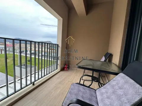 Izdavanje, jednosoban stan, 48m², City Kvart, Podgorica - image 8