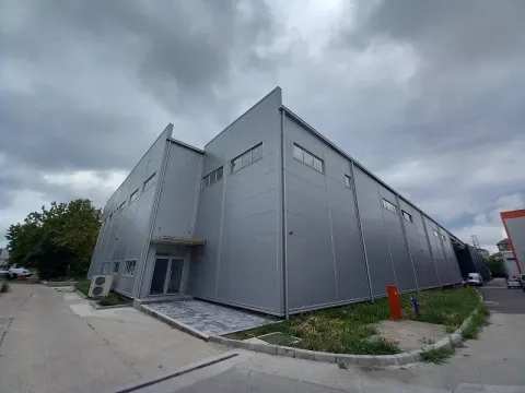 Izdavanje, poslovni prostor, 3200m², Galenika, Beograd - image 6