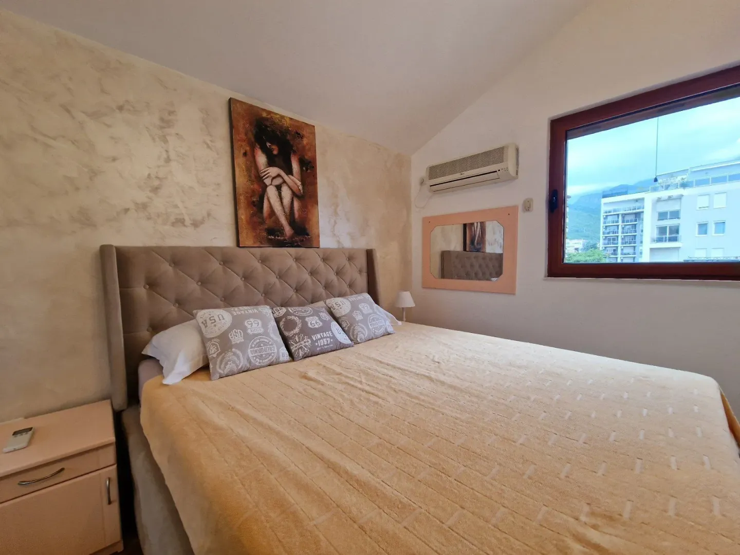 Rent, two bedroom apartment, 72m², Budva, Crna Gora