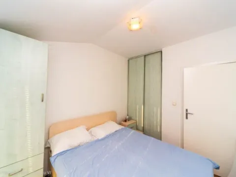 Sale, one bedroom apartment, 43m², Podgorica, Crna Gora - image 5