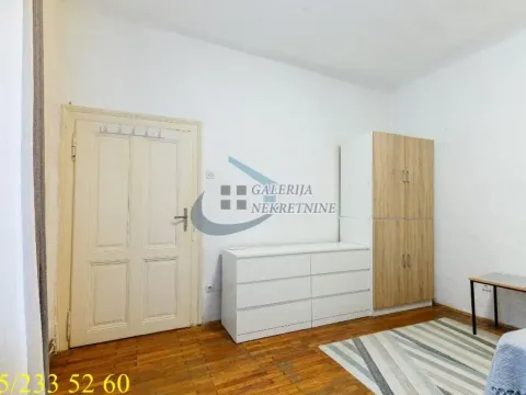 Sale, one bedroom apartment, 30m², Stari Grad, Beograd - image 4