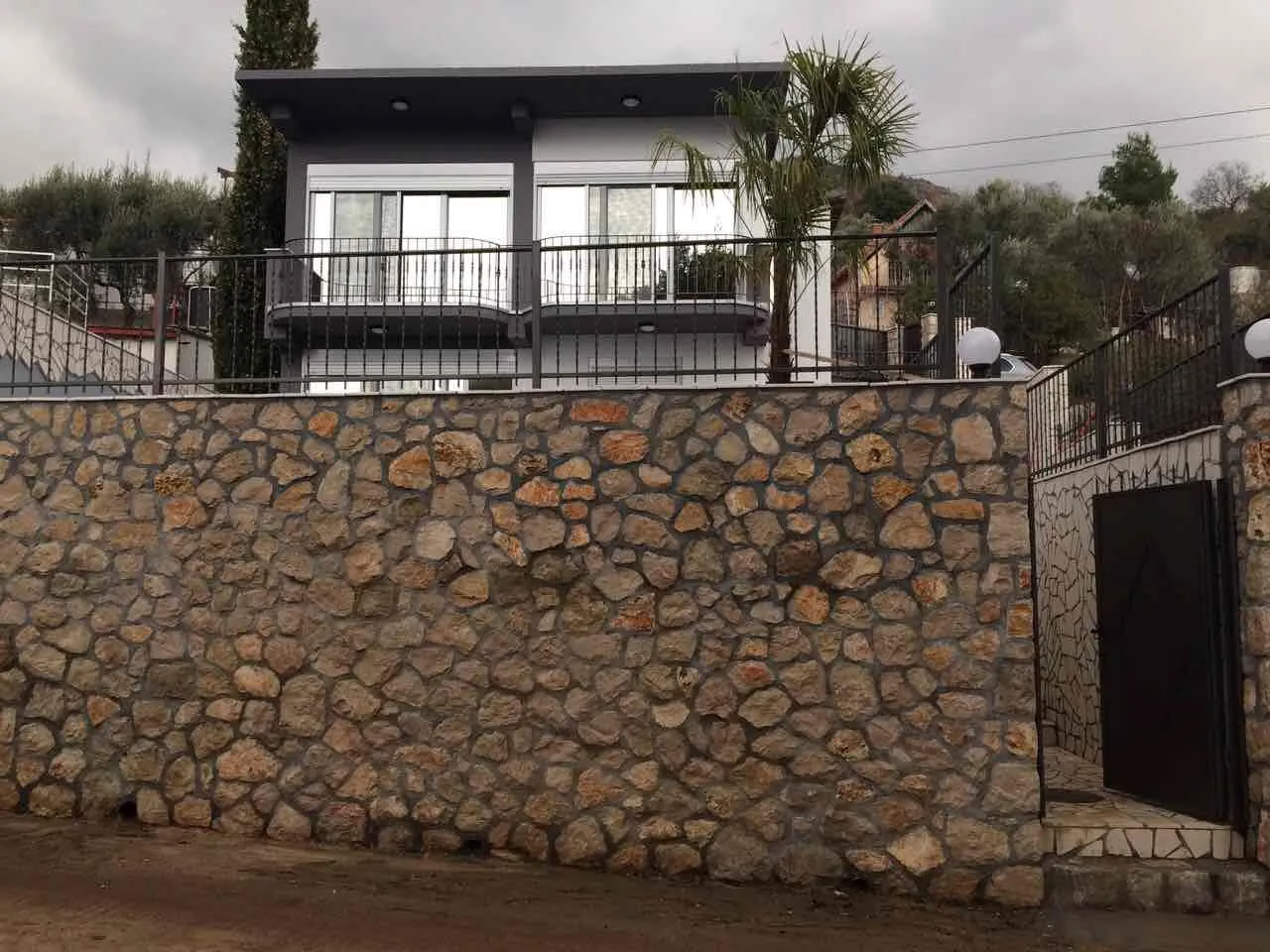 Sale, house, 255m², Šušanj, Bar
