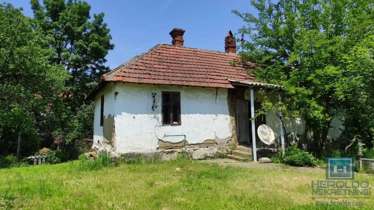 Prodaja, kuća, 75m², Ribare, Jagodina