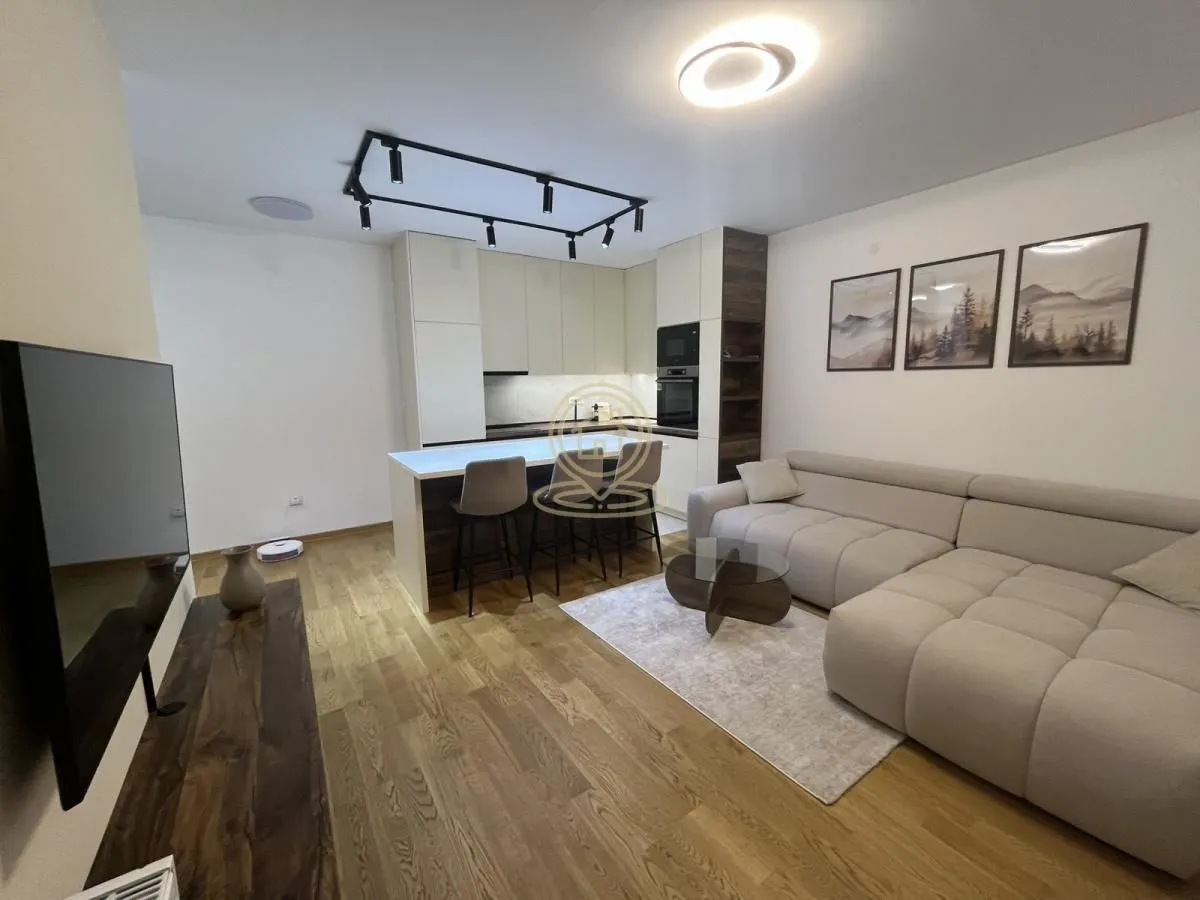 Izdavanje, dvosoban stan, 48m², Telep, Novi Sad Sve Podlokacije
