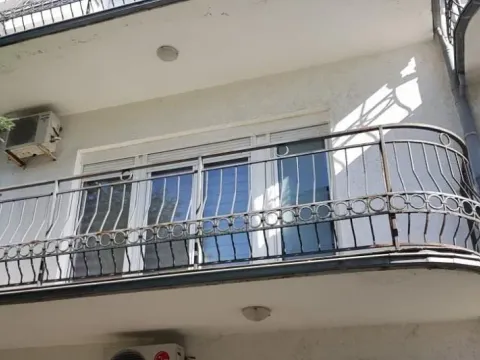 Izdavanje, kuća, 310m², Savski Venac, Beograd - image 8