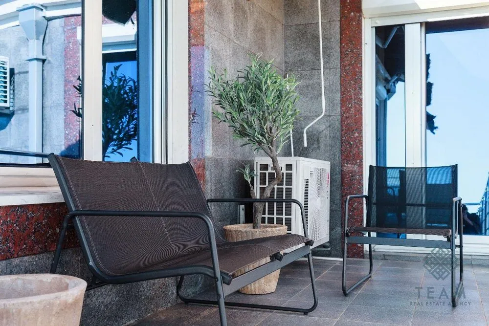 Sale, three bedroom apartment, 129m², Vidikovac, Budva