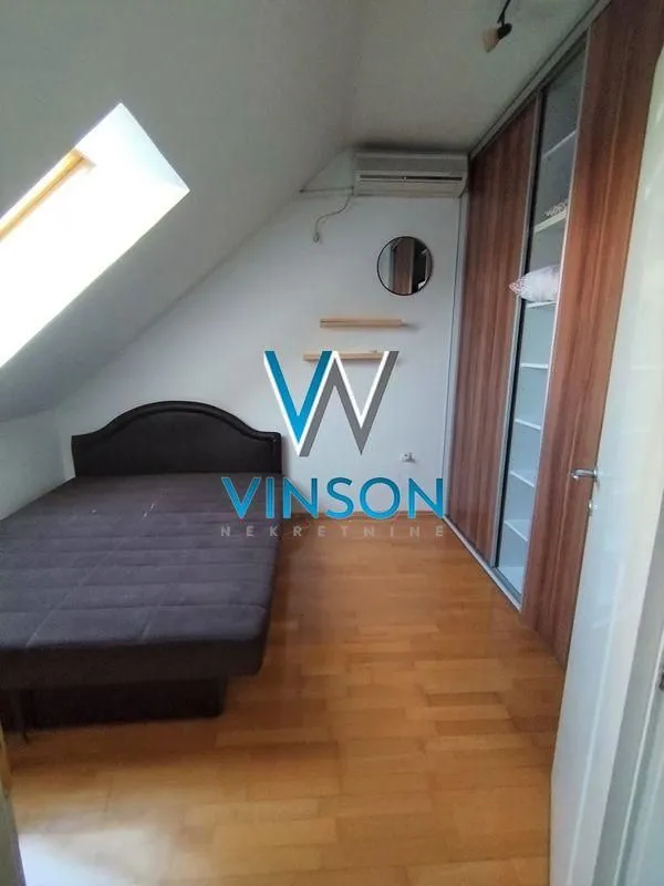 Prodaja, dvosoban stan, 42m², Centar, Novi Sad