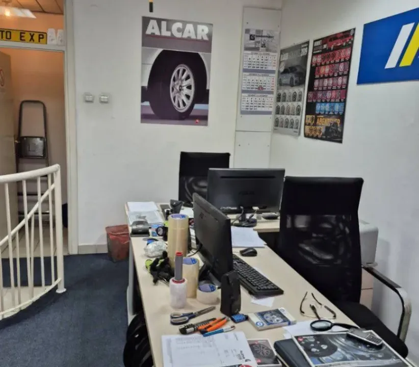 Prodaja, poslovni prostor, 40m², Novi Beograd Blok 12, Novi Beograd Sve Podlokacije