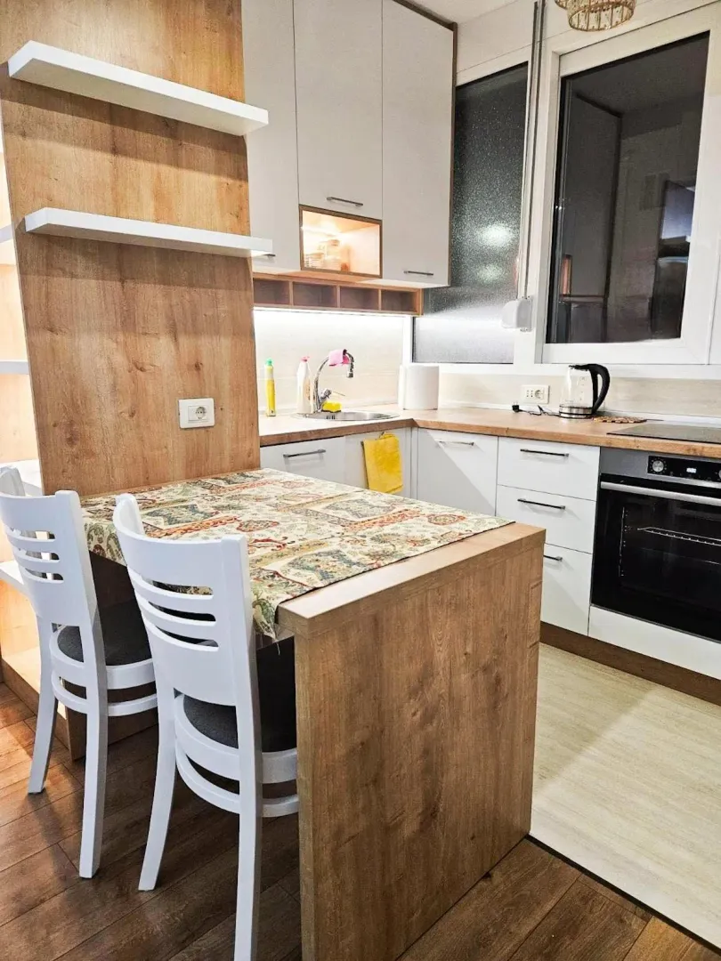 Izdavanje, jednosoban stan, 40m², Preko Morače, Podgorica