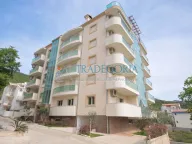 Sale, four bedroom apartment, 137m², Bečići, Budva - image 1