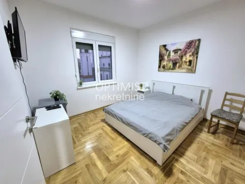 Izdavanje, trosoban stan, 73m², Neimar, Vračar Sve Podlokacije - image 7