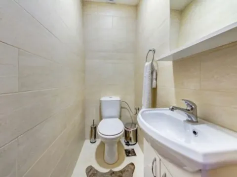 Prodaja, jednosoban stan, 45m², Pobrežje, Podgorica - image 2