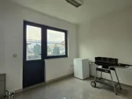 Izdavanje, kuća, 170m², Gornja Gorica, Podgorica - image 2