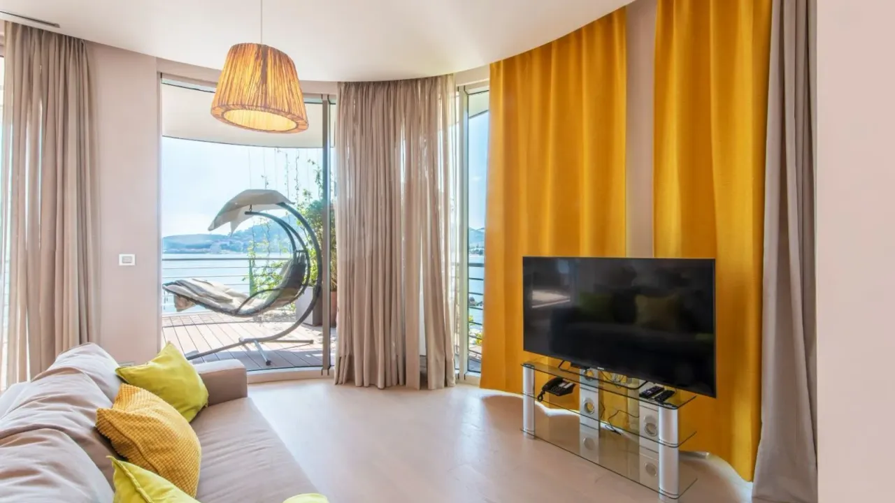 Prodaja, dvosoban stan, 156m², Budva, Crna Gora