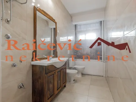 Rent, three bedroom apartment, 102m², Cvetni Trg, Vračar Sve Podlokacije - image 11