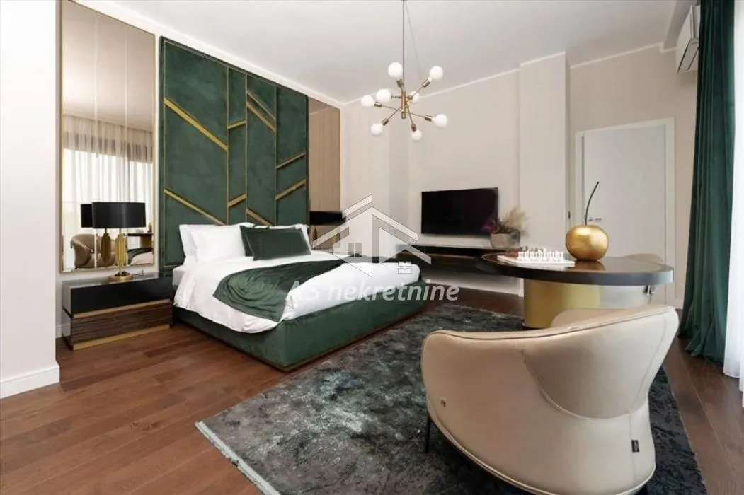 Izdavanje, četvorosoban stan, 450m², Tošin bunar, Novi Beograd Sve Podlokacije