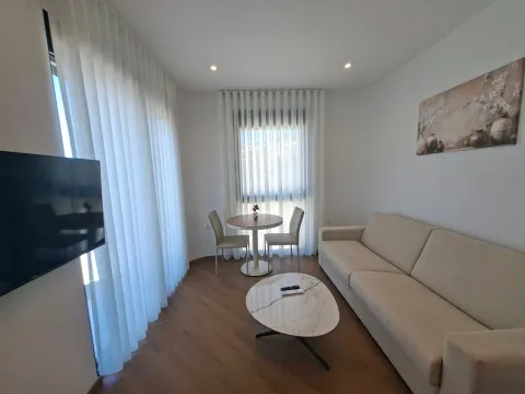 Prodaja, jednosoban stan, 55m², Liman, Ulcinj - image 4