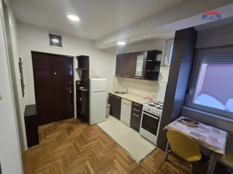 Rent, one bedroom apartment, 35m², Socijalno, Novi Sad Sve Podlokacije - image 5