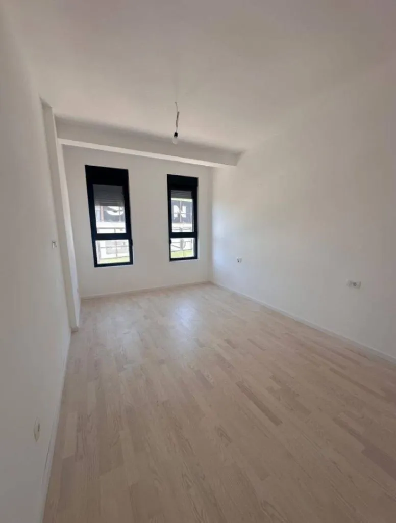 Prodaja, jednosoban stan, 47m², Centar, Bar