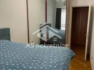 Izdavanje, trosoban stan, 80m², Stari Grad, Beograd - image 9