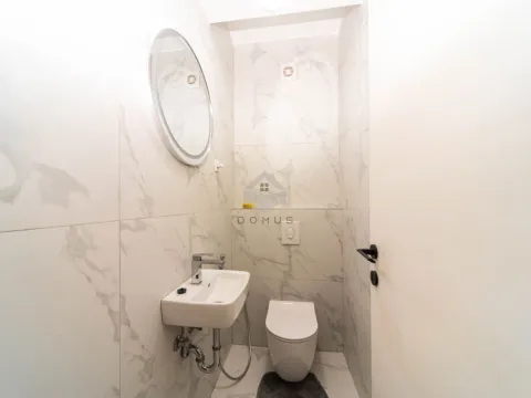 Rent, two bedroom apartment, 72m², Stari Aerodrom, Podgorica - image 12