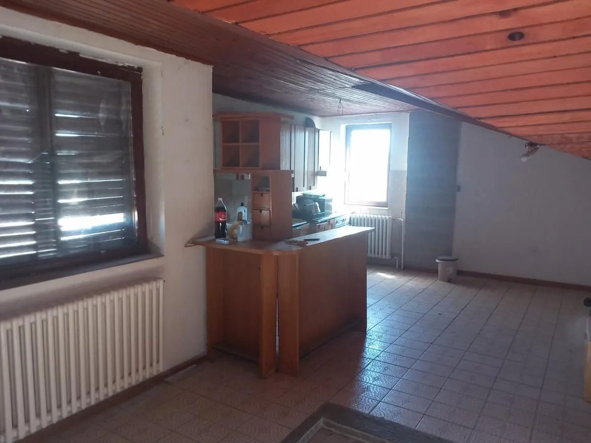 Prodaja, četvorosoban stan, 73m², Podbara, Novi Sad Sve Podlokacije