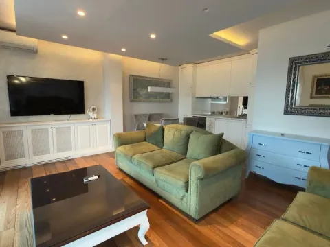 Izdavanje, trosoban stan, 85m², Crveni Krst, Beograd - image 10