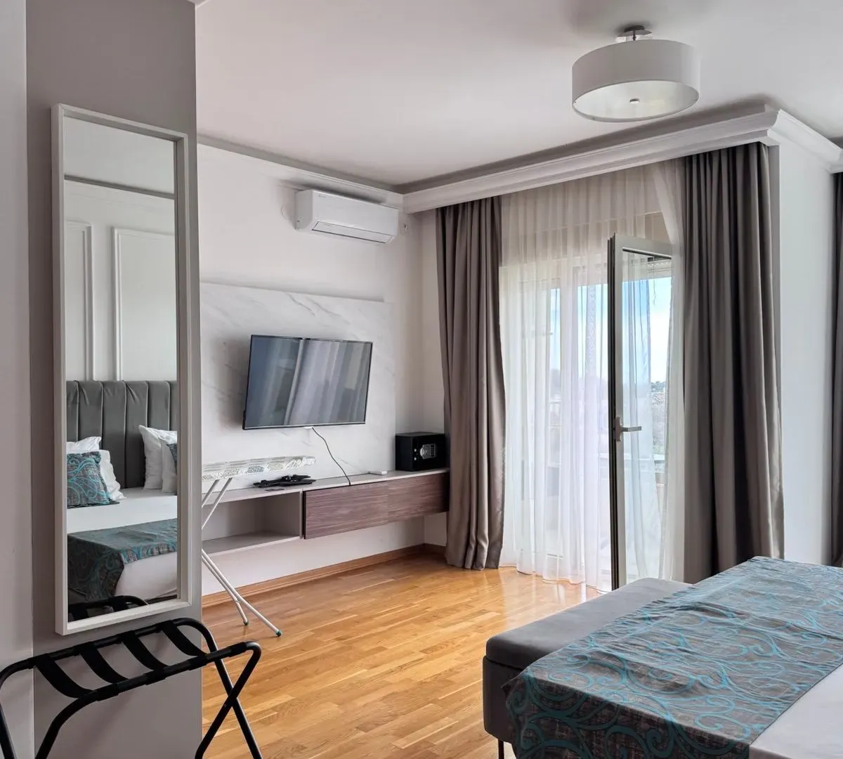 Rent, apartment, 43m², Bečići, Budva