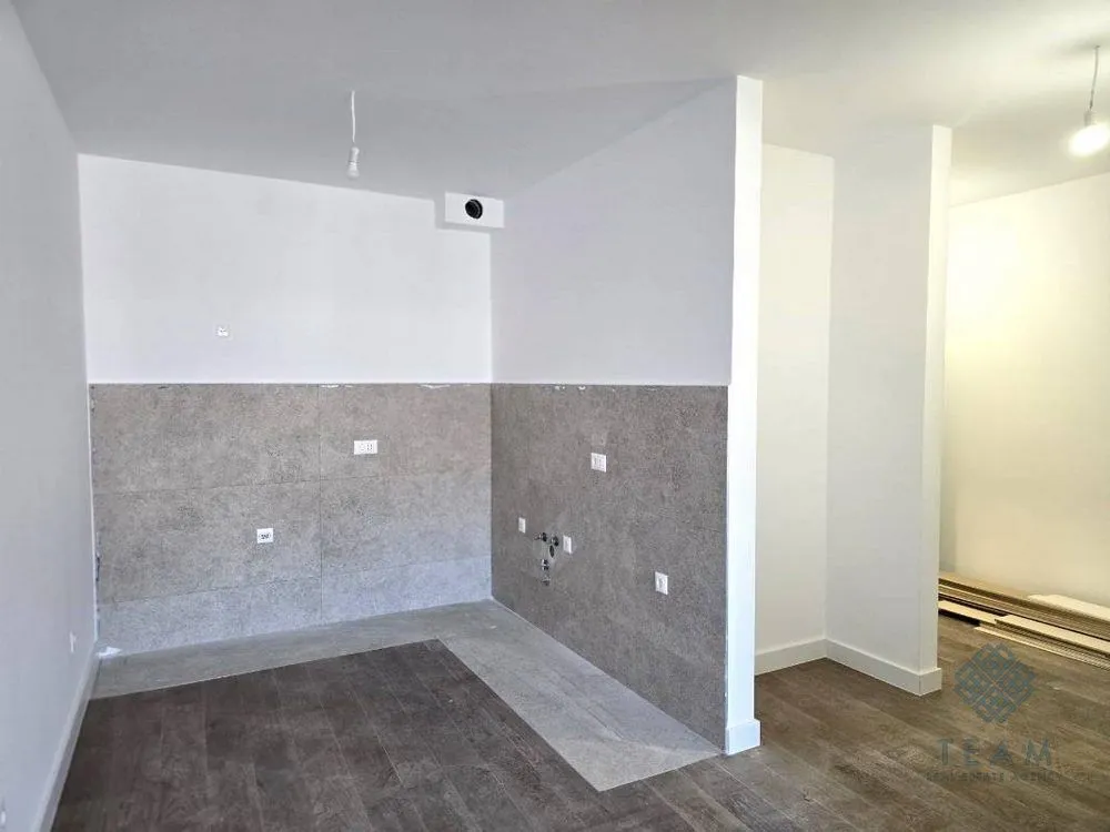 Rent, office space, 67m², Preko Morače, Podgorica
