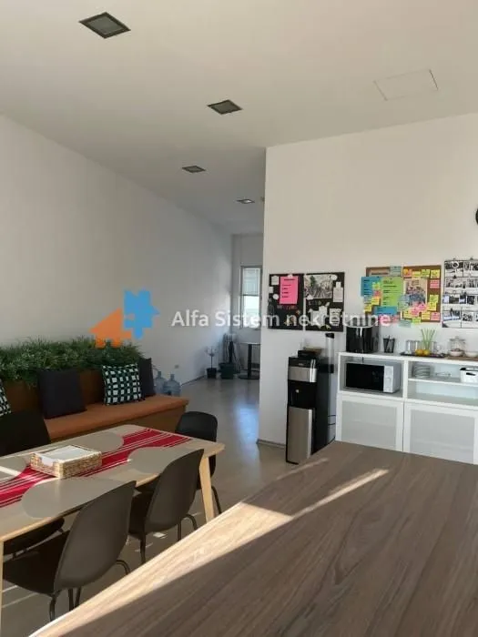 Rent, office space, 360m², Stari Grad, Beograd