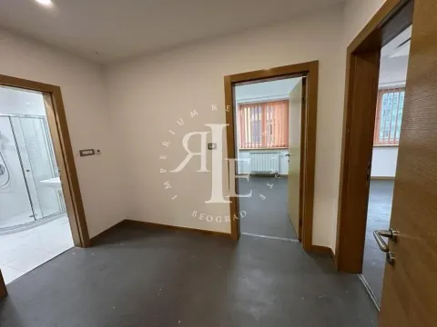 Izdavanje, poslovni prostor, 197m², Novi Beograd Sve Podlokacije, Beograd - image 8