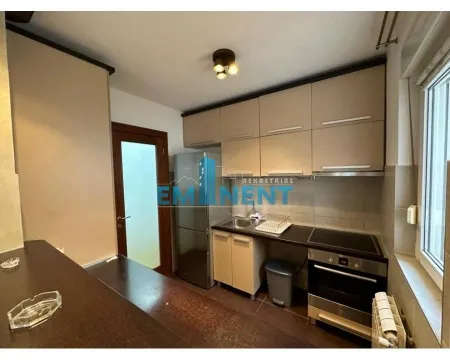 Izdavanje, trosoban stan, 80m², Autokomanda, Voždovac Sve Podlokacije - image 7
