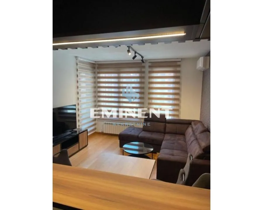 Rent, two bedroom apartment, 45m², Novi Beograd Blok 65, Novi Beograd Sve Podlokacije