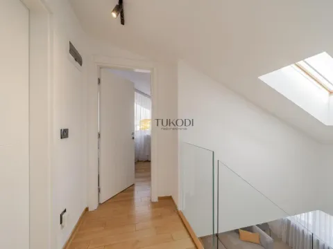 Prodaja, četvorosoban stan, 93m², Lekino Brdo, Voždovac Sve Podlokacije - image 8