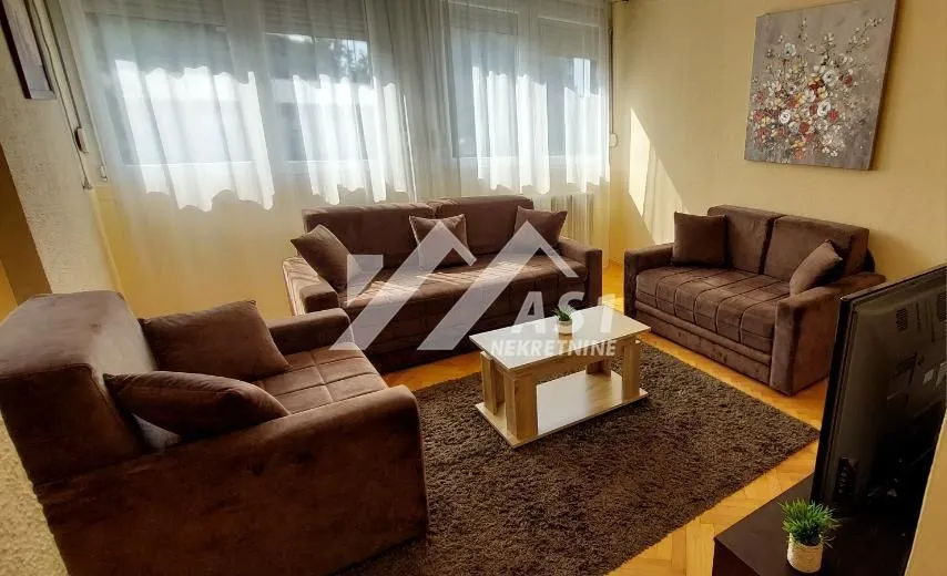 Izdavanje, dvosoban stan, 62m², Liman 1, Novi Sad Sve Podlokacije