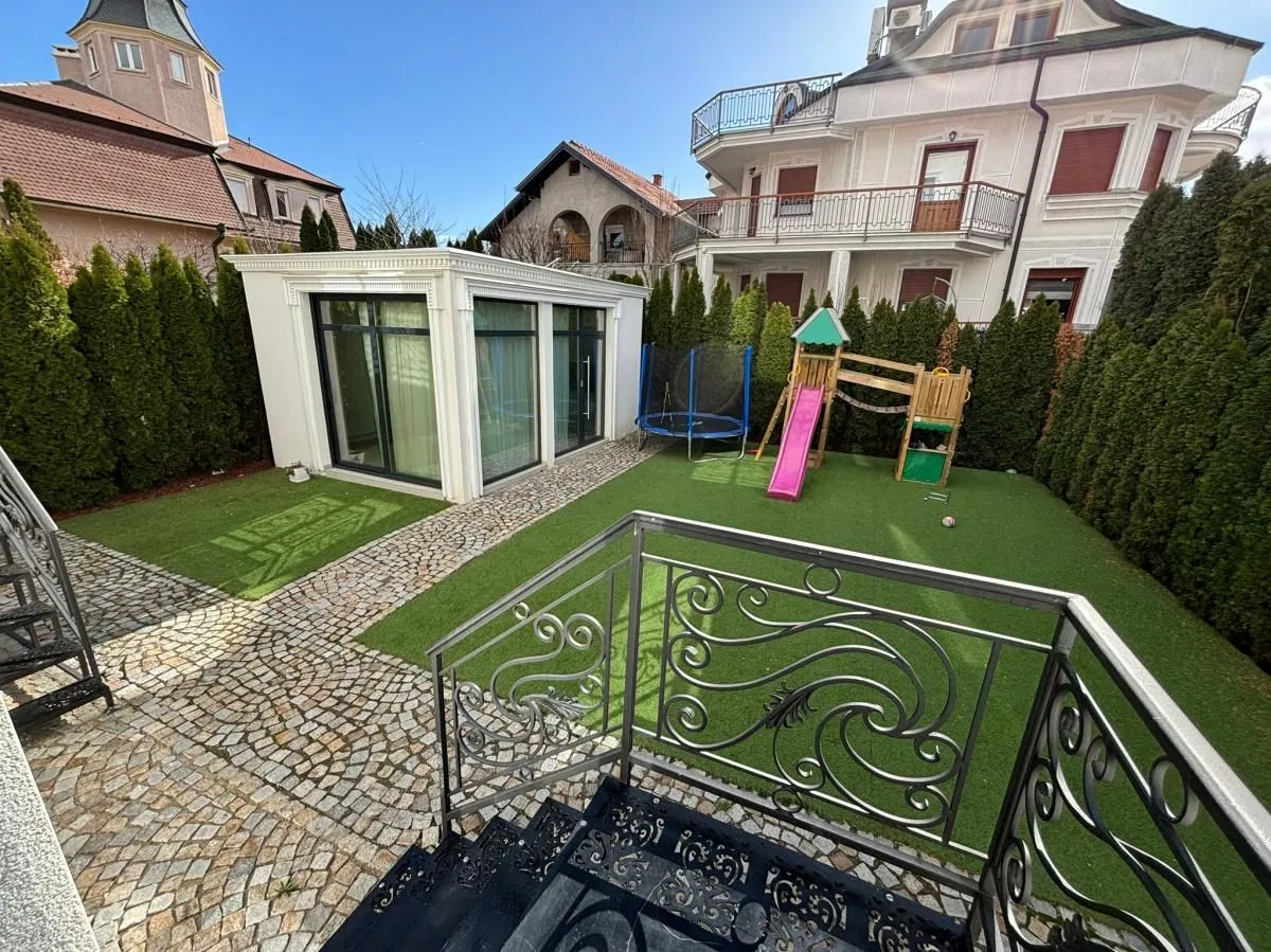 Izdavanje, stan, 98m², Tatarsko brdo, Petrovaradin
