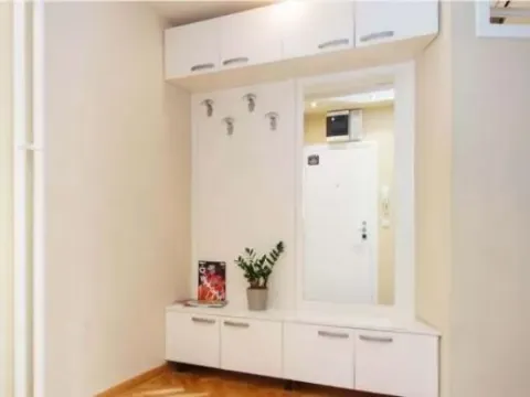 Izdavanje, dvosoban stan, 44m², Stari Grad, Beograd - image 18