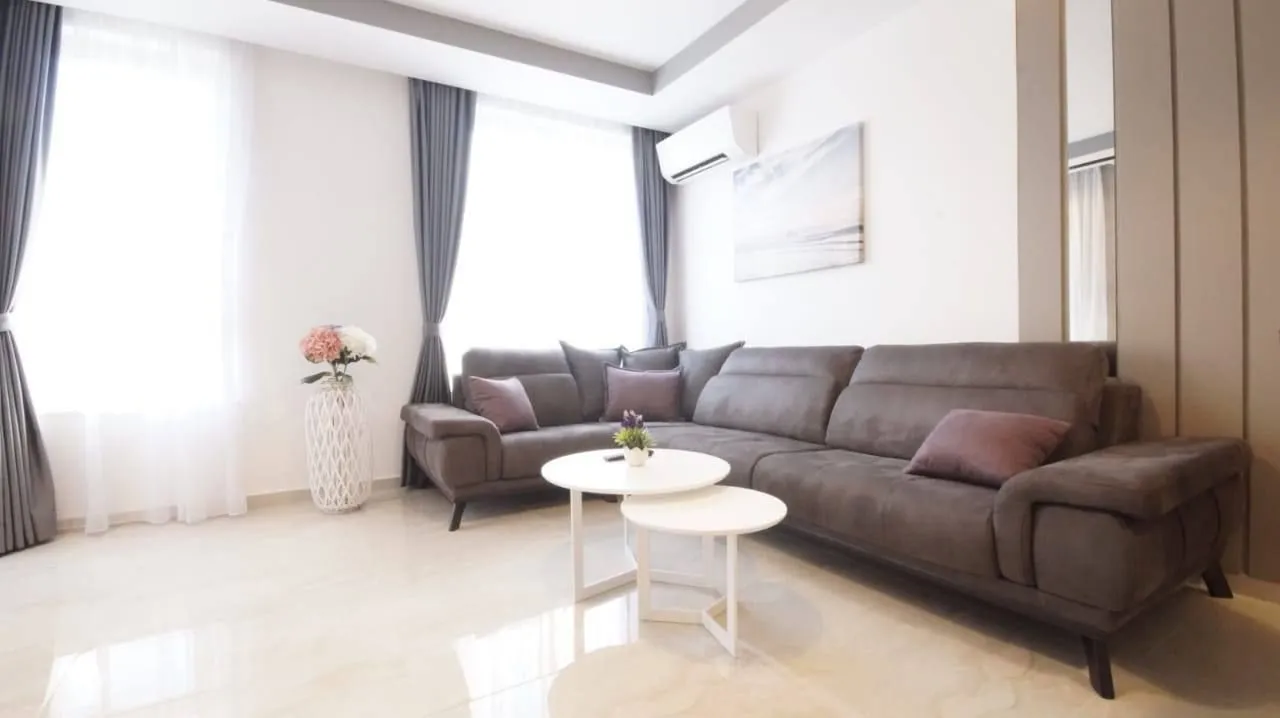 Rent, one bedroom apartment, 46m², Centar, Budva