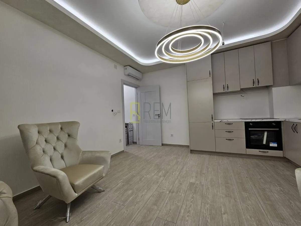 Sale, one bedroom apartment, 45m², Bečići, Budva