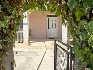 Rent, two bedroom apartment, 90m², Stari Aerodrom, Podgorica - image 4