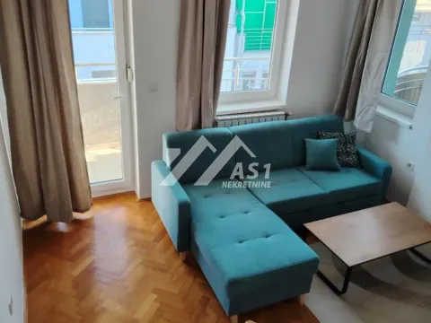 Izdavanje, dvosoban stan, 61m², Centar, Novi Sad - image 2