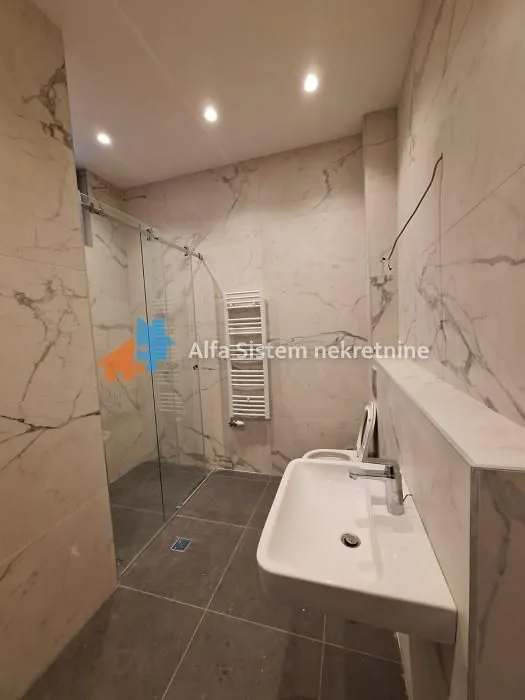 Rent, office space, 185m², Vračar Hram, Vračar Sve Podlokacije