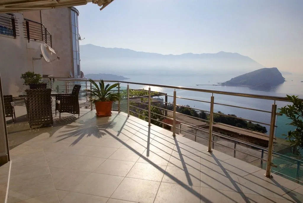 Prodaja, kuća, 212m², Budva, Crna Gora