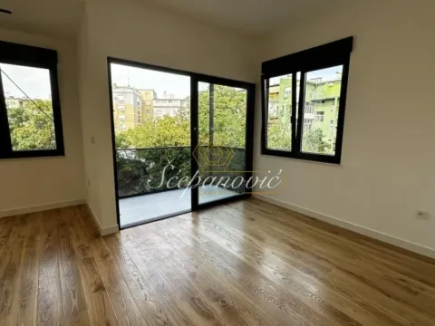 Prodaja, četvorosoban stan, 110m², Centar, Novi Sad - image 16
