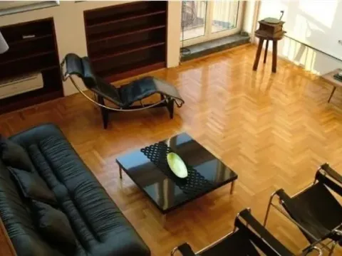 Izdavanje, trosoban stan, 120m², Stari Grad, Beograd